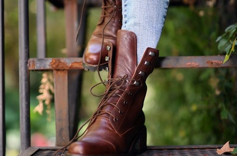 Sweat Towels and Combat Boots Fashion on the Chicago Steppers Set